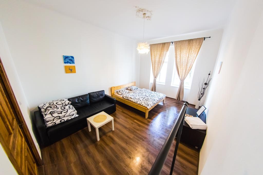 Freedom Rooms & Apartments Prague Exterior photo