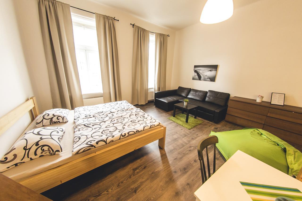 Freedom Rooms & Apartments Prague Room photo